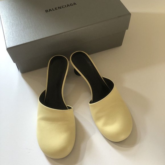 Balenciaga Lady Mules Heels New Pale Yellow Leather Round Top - Picture 2 of 7